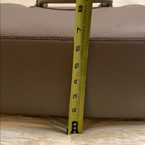 30. 🎉HP🎉 Kate Spade Satchel / Handbag in Taupe - Picture 10 of 13